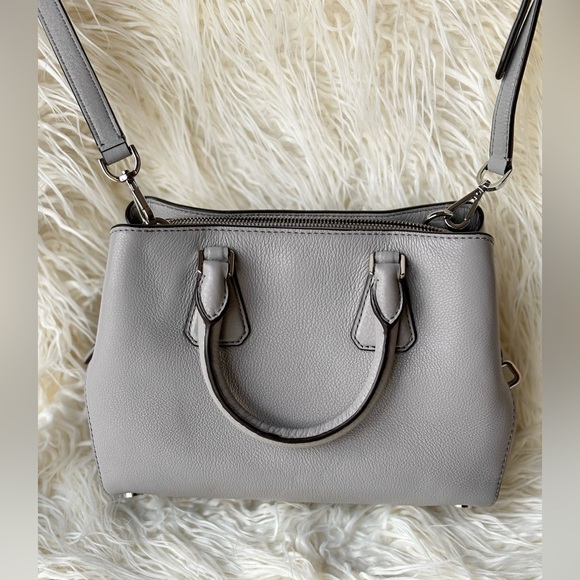 VINTAGE Michael Kors Camille Small Satchel Bag Purse in pearl grey - Picture 3 of 9